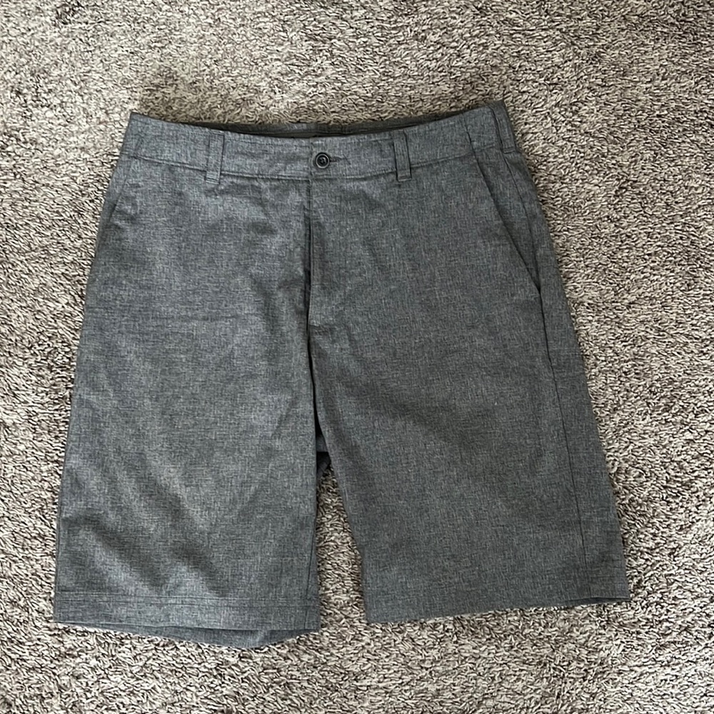 Men’s Shorts size 32, barely worn